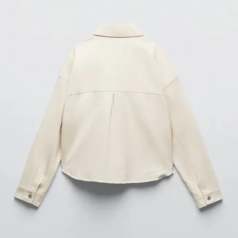ZARA • Cream Cropped Frayed Hem Denim Jacket, XS - Picture 7 of 16